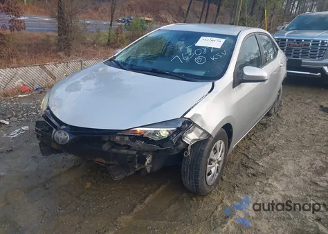 2018 Toyota Corolla L z USA, uszkodzony, nr VIN 5YFBURHE3JP763087